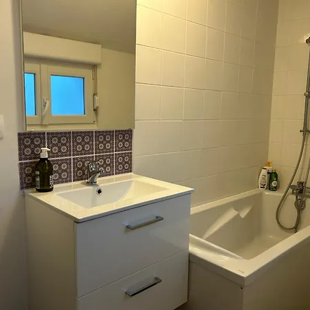 De La Source Hébergement de vacances *